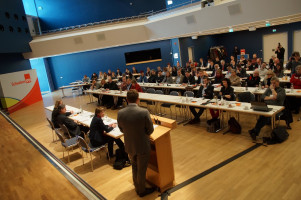 Knapp 80 Delegierte waren zur Wahlkreiskonferenz in die Stadthalle Schwabmünchen gekommen.